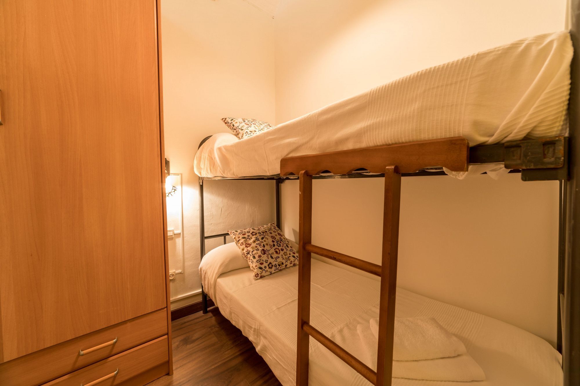 Travel Habitat Cabanyal Apartment Valencia